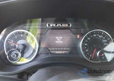 2021 Ram 1500 Laramie 4X4 5'7 Box from USA, damaged, VIN 1C6SRFJT5MN687115